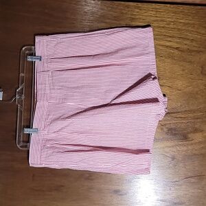 T. Harris London seersucker shorts. EUC LIKE NEW